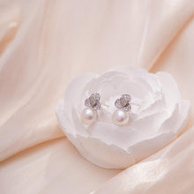 Load image into Gallery viewer, 【Stud Earring】Silver Floral with Shining Zircon Natural Freshwater Pearl Stud Earring, Women Classic Earring for Working or Dating
