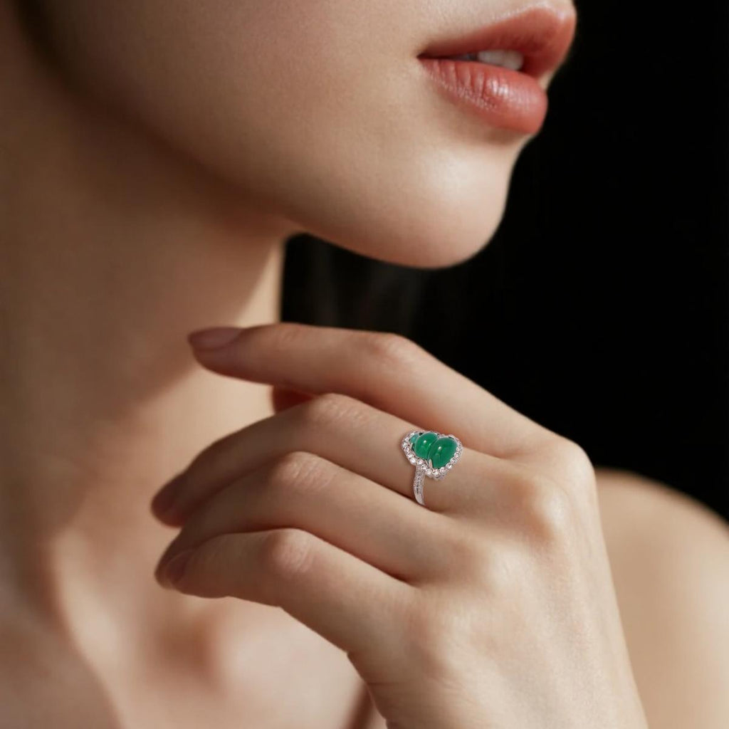 【Ring】Alloy Green Gourd Chrysoprase Zircon Ring  Fashion Gemstone Jewelry  Versatile Daily Wear Elegant Accent of Vitality Fortune & Prosperity Essential Piece for Women's Fashion Enthusiasts