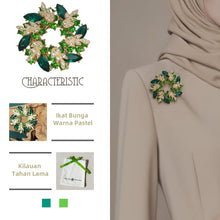Load image into Gallery viewer, Kerongsang Kristal Bunga, Rekaan Elegan, Daun Berlian Buatan Hijau, Sesuai untuk Majlis Rasmi, Aksesori Fesyen Wanita duan Perhiasan pin  brooch