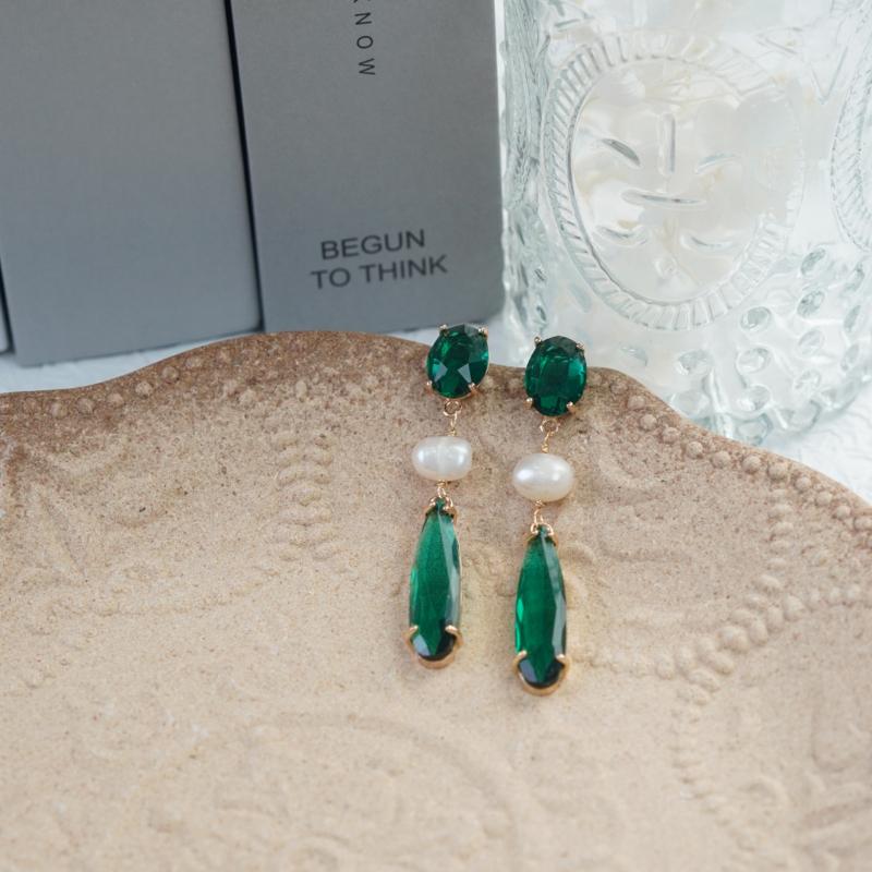 【Earrings】Chinese Art Grass & Pearl Drop Earrings Green Gradient Copper Chain Lightweight Earring for Women
