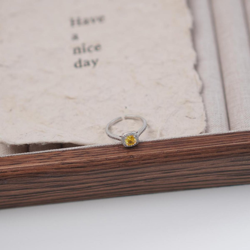 【Open Ring】Silver Plated Copper Alloy Rings with Olive Green/Yellow Zircon Center, Elegant Daily Jewelry for Women