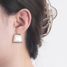 Load image into Gallery viewer, 【Stud Earrings】Silver Geometric Irregular Rectangle Earrings, Minimalist Chic for Fashion Lovers