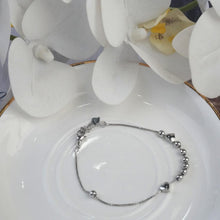 Load image into Gallery viewer, 【Bracelet】Minimalist Chic Square Bead Bracelet with Heart &amp; Disc Charms, Trendy Daily Jewelry for ladies