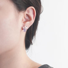 Laden Sie das Bild in den Galerie-Viewer, Subang Stud, Kristal Merah Jambu / Ungu, Rekaan Rama-rama dan Bunga Perak, Manis dan Halus, Untuk Wanita Elegan cute  earrings