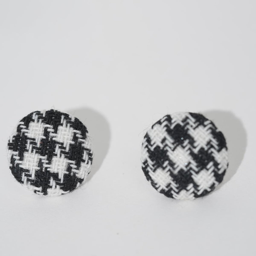 【Stud Earrings】Black - White Plaid Fabric Round Earrings for Daily Office Look