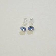 Laden Sie das Bild in den Galerie-Viewer, Anting-anting Stud, Kristal Biru / Hijau, Reka Bentuk Minimalis, Penting untuk Pencinta Fesyen, Sesuai untuk Dipakai Harian cute  earrings