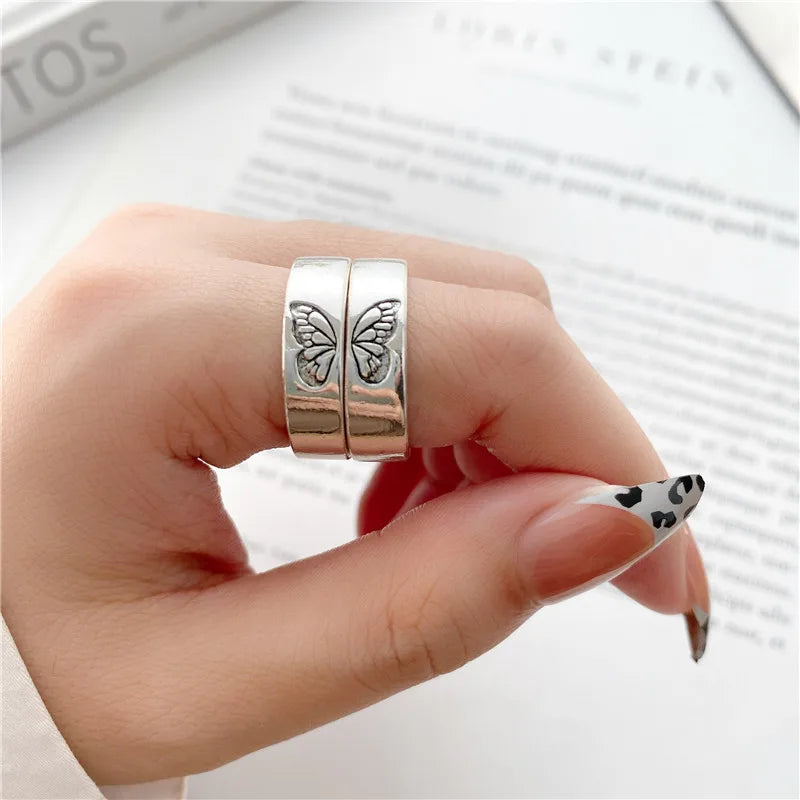 2Pcs Retro Love Heart Ring Set Hiphop Black White Color Rings Ring Fashion Heart Ring Female Couple