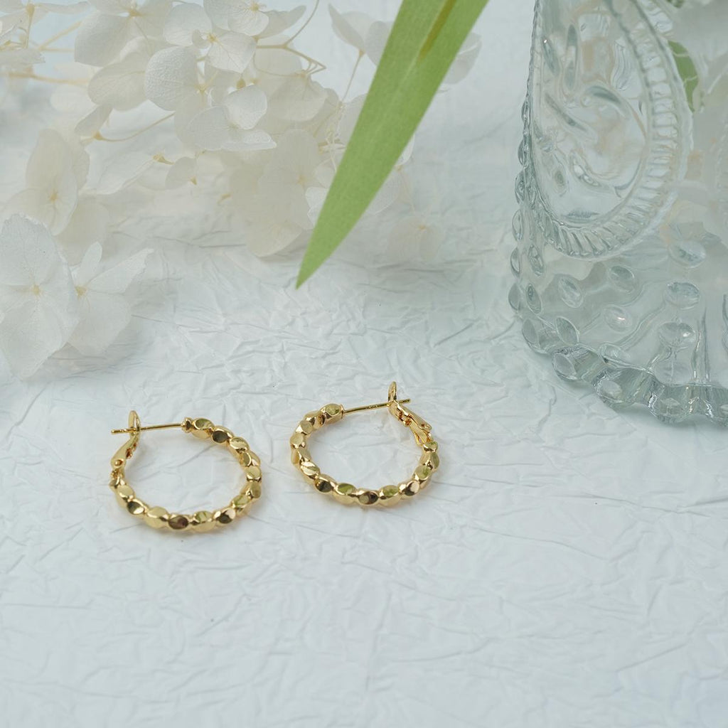 【Hoop Earrings】Alloy Gold Plated Beaded Hoop Earrings, Minimalist & Chic, Daily Essential for Women