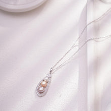 Load image into Gallery viewer, 【Pendant Necklace】Silver-Made Pea Pod Shape Natural Freshwater Pearl Pendant Necklace, Delicate Jewelry for Women, Natural Love