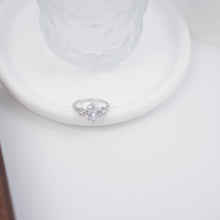 Load image into Gallery viewer, Minimalist Copper Ring with Oval Zircon, Modern Geometric Everyday Accessory for Fashion Women