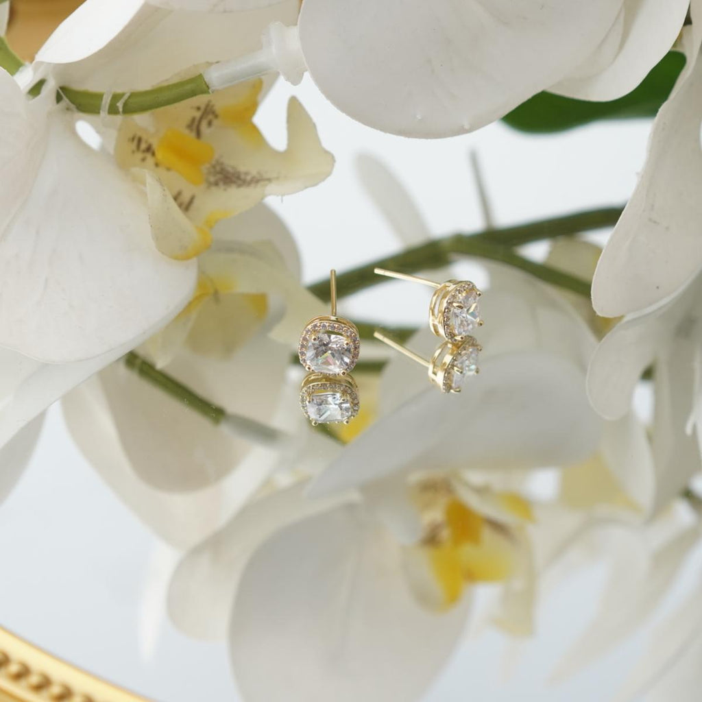 【Stud Earrings】Square Zircon Halo Stud Earrings, Sleek & Glamorous, Ideal for Women Loving Versatile Elegance