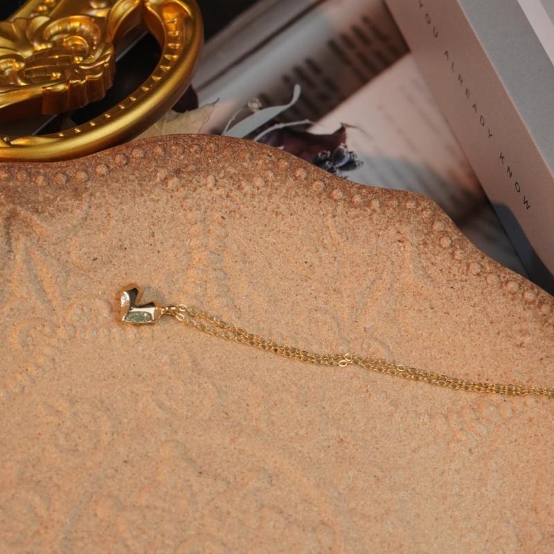 【Pendant Necklace】Copper Alloy Matte Gold Dual Chain Necklace with Heart Pendant, Geometric Contrast Jewelry Modern Elegance for Women