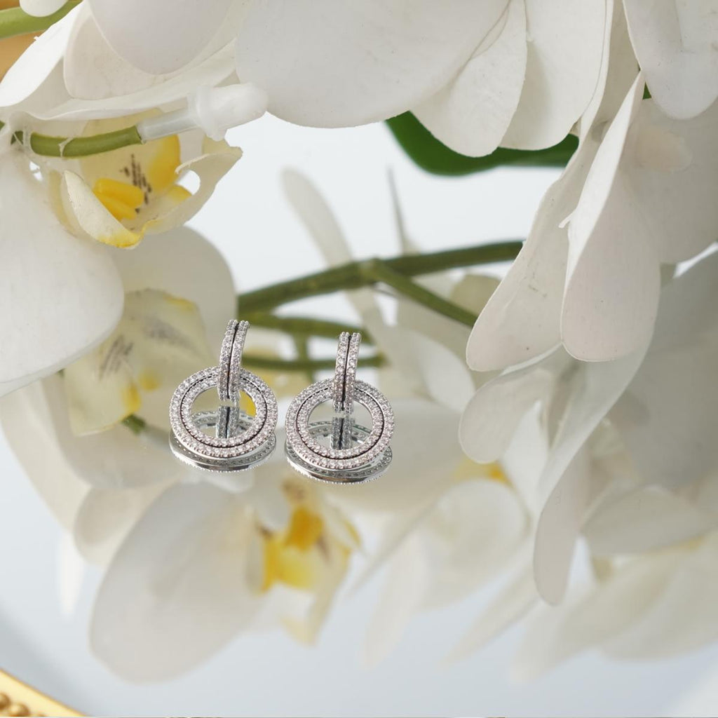 【Stud Earrings】Double - Circle Zircon Linked Earrings, Modern & Glamorous, Ideal for Women Loving Chic Styles
