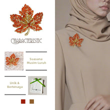 Load image into Gallery viewer, Kerongsang besar bahu Daun Maple Bercahaya, Nada Merah-Oren, Fesyen Kreatif, Sesuai untuk Hadiah Berhati-hati
