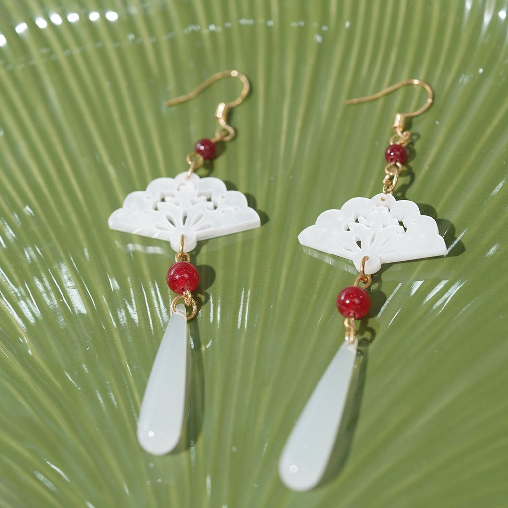 【Drop Earrings】White Resin Hollow Fan with Red Beads & Ivory Drops