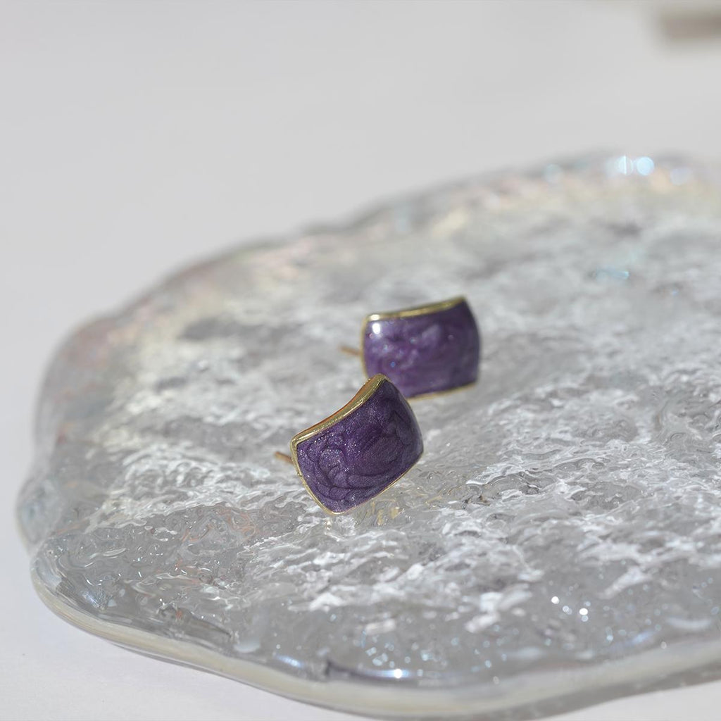 【Stud Earrings】Glittery Resin in Purple, Red, White & Blue-Gray - for Daily Wear