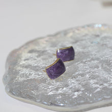 Load image into Gallery viewer, 【Stud Earrings】Glittery Resin in Purple, Red, White &amp; Blue-Gray - for Daily Wear