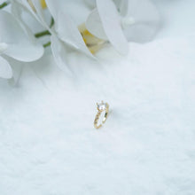 Load image into Gallery viewer, 【Open Ring】Sparkling Zircon Inlaid Ring, Classic &amp; Trendy Design, Elegant Jewelry Gift for Women