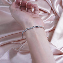 Load image into Gallery viewer, Fluid Silver Wrinkle Texture Bangle Bracelet for Women- Refined Light Reflection Elegance