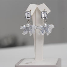 Load image into Gallery viewer, 【Stud Earrings】Square Zircon Pearl Petal Crystal Floral Elegant with Hypoallergenic Earring Post for Lady