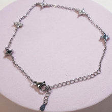 Load image into Gallery viewer, 【Bracelet】Elegant Four Leaf Clover Zircon Bracelet, Delicate Daily &amp; Party Accessory for Fashion Women