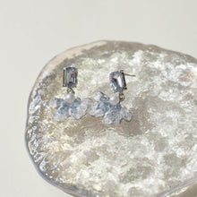Load image into Gallery viewer, 【Stud Earrings】Square Zircon Pearl Petal Crystal Floral Elegant with Hypoallergenic Earring Post for Lady