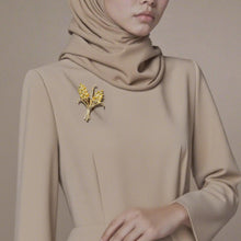 Load image into Gallery viewer, Kerongsang Daun Gandum Emas, Simbol Tuai Mewah, Untuk Wanita Bergaya pin  brooch