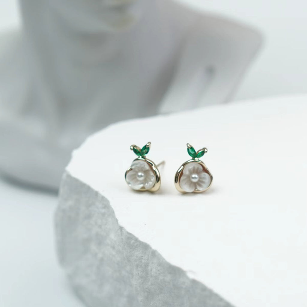 【Stud Earrings】Gold Tone, Mother - of - Pearl & Pearl, Zircon Leaf, Delicate & Elegant, For Fashion Lovers