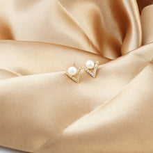 Load image into Gallery viewer, 【Stud Earring】V-Shape Golden Alloy Natural Freshwater Pearl Stud Earring with Silver Post, Fashion Jewelry for Women Everyday Wear