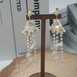 【Drop Earrings】Resin White Flower Pearl Tassel Earrings, Romantic Elegant Style for Fashion Loving Women