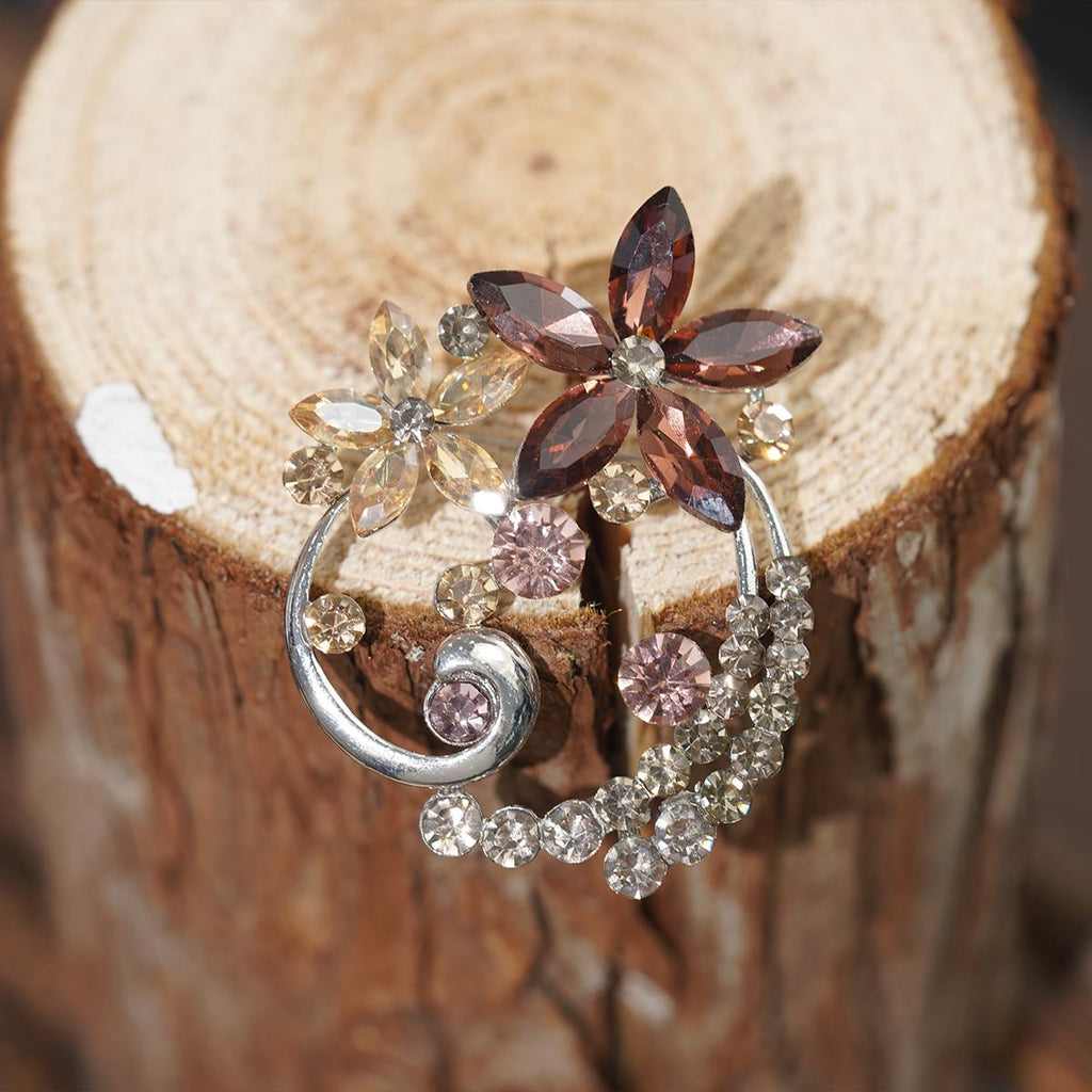 Crystal Flower Brooch, Romantic & Elegant Style, Perfect for Coats/Suits/Dresses, Ideal for Fashion Women