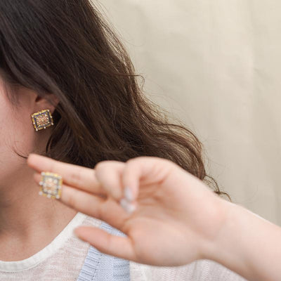 【Stud Earrings】Gold-Tone Square Vintage Floral Studs Imitation Pearls & Zircons, Pink-Purple-Gold Court-Style Elegance for Women