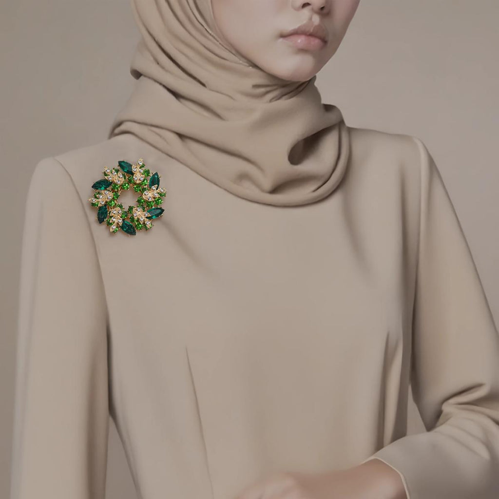 Elegant Floral Crystal Brooch - Green Rhinestone Leaf Design for Formal Occasions, Women's Fashion Accessory