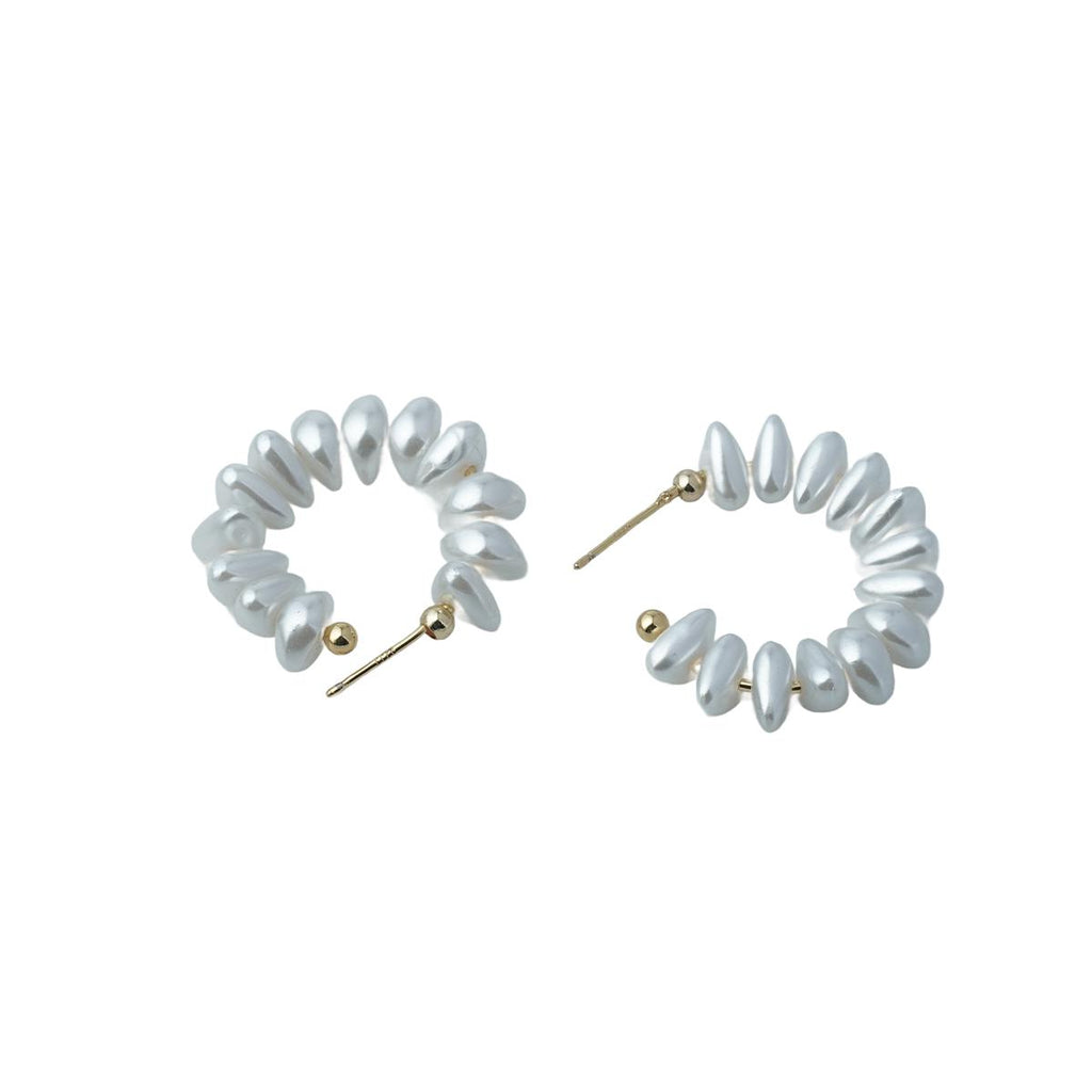 【Hoop Earrings】Pearl-White Alloy Plated Gold Earrings, Delicate & Chic Daily for Fashion Ladies.