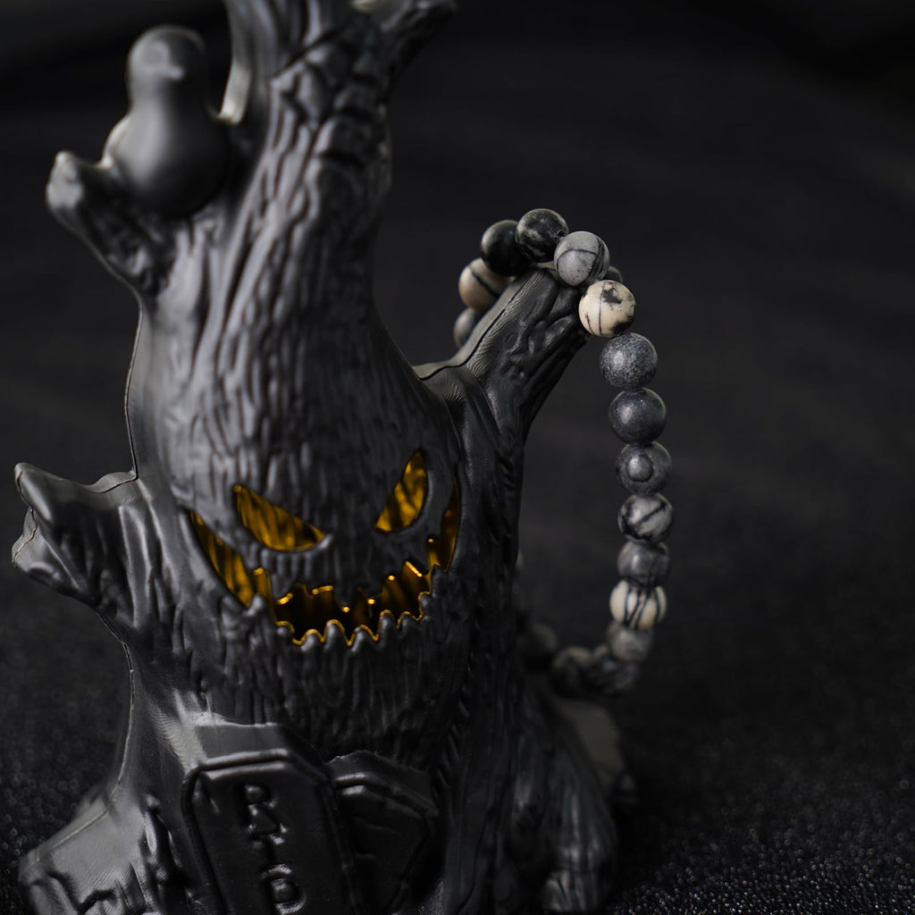 Halloween Beaded Bracelet, Natural Stone Beads in Halloween Charm, Elastic String for Easy Wear, Unisex Spooky Holiday Jewelry Gift for Adults & Kids