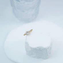 Load image into Gallery viewer, 【Open Ring】Sparkling Zircon Inlaid Ring, Classic &amp; Trendy Design, Elegant Jewelry Gift for Women