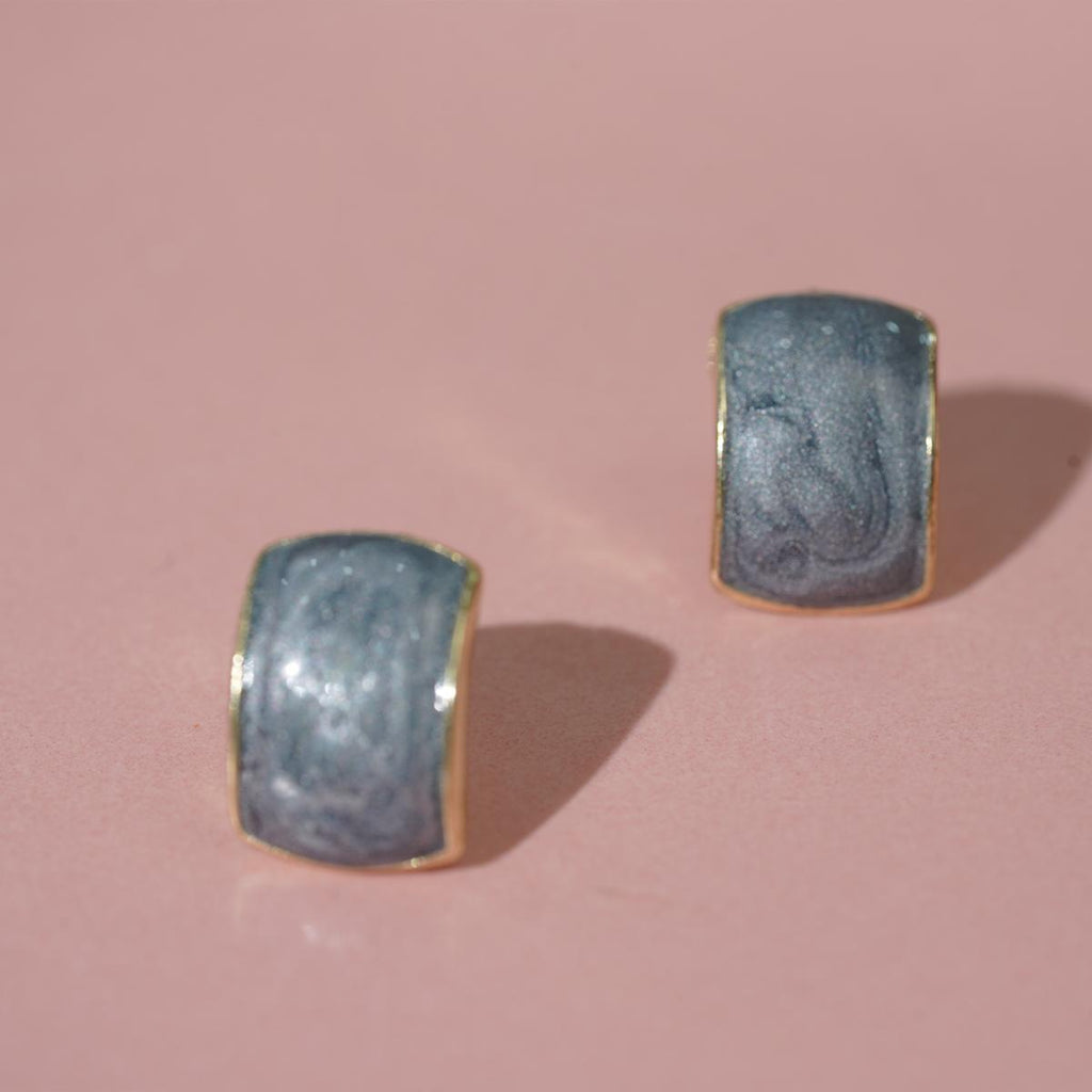 Subang Stud, Resin Berkilauan dalam Warna Ungu, Merah, Putih dan Biru-Kelabu, Sesuai untuk Dipakai Harian