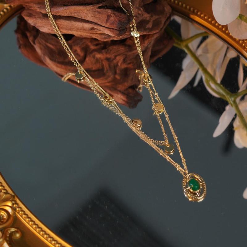 【Pendant Necklace】 Asymmetric Chain Design with Tiger Eye Pendant Necklace for Elegant Women