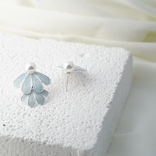 Load image into Gallery viewer, 【Stud Earrings】Blue Petal &amp; Pearl Flower Earrings, Fresh &amp; Romantic, Ideal for Women Loving Nature - Inspired Styles