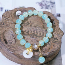 Charger l&#39;image dans la galerie, Gelang Manik, Kecerunan Pastel Hijau dan Biru, Pesona Nada Emas, Boleh Laras, Barang Kemas Elegan, Hadiah untuk Wanita, Gelang