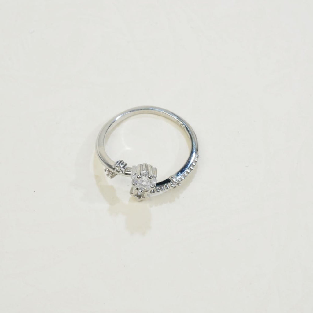 Modern Zircon Copper Ring - Elegant Starry Style Jewelry with Sparkling Stones for Women