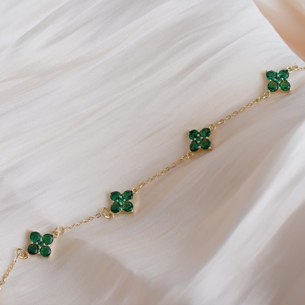 Lucky Four Leaf Clover Gold Chain Bracelet for Women, 14K Gold Plated Adjustable Clover Bracelet, Elegant Green Clover Jewelry Gift for Valentine's Day & Mother's Day