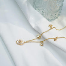 Load image into Gallery viewer, Starry Seashell Pendant Necklace with Gold-Plated Chain + Zircon Accents, Romantic &amp; Elegant Jewelly for Women