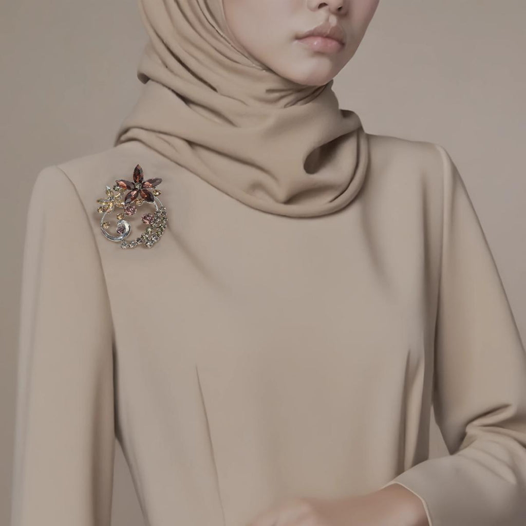 Crystal Flower Brooch, Romantic & Elegant Style, Perfect for Coats/Suits/Dresses, Ideal for Fashion Women