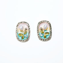Load image into Gallery viewer, 【Stud Earrings】Frame Gradient Pink Blue Earrings with Pearl Zircon Natural Floral Design Romantic for Ladies
