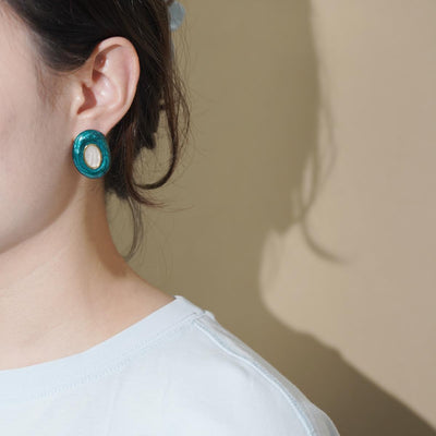 【Stud Earrings】Deep Green Dripping Glaze  Vintage Golden Trim Faux Mother-of-Pearl Earrings for Women