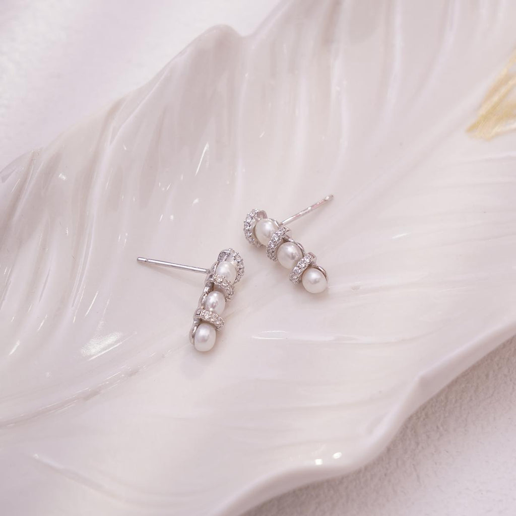 【Stud Earring】Shining Natural Freshwater Pearl Stud Earring with Silver Post, Classic Pearl Earring for Women, Hypoallergenic Earring