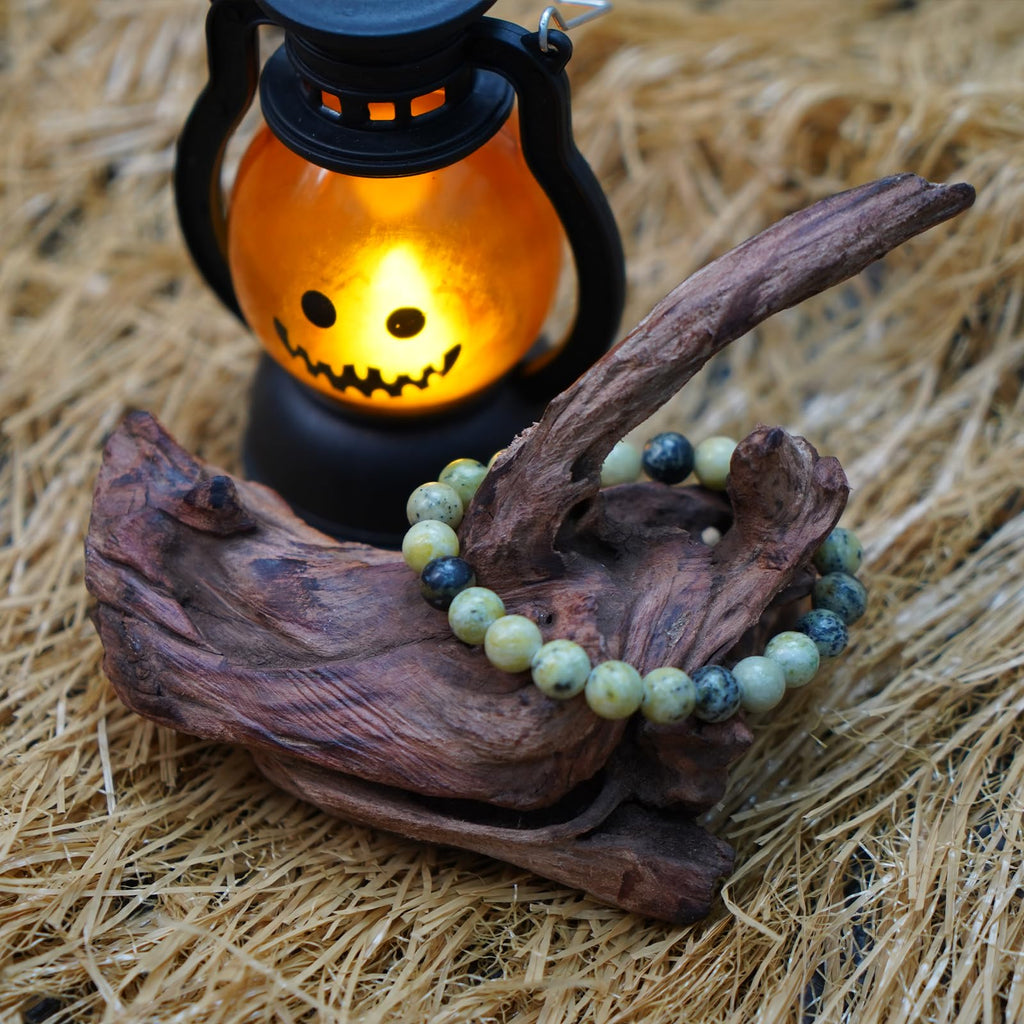 Halloween Beaded Bracelet, Natural Stone Beads in Halloween Charm, Elastic String for Easy Wear, Unisex Spooky Holiday Jewelry Gift for Adults & Kids