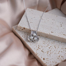 Load image into Gallery viewer, 【Jewelry Set】Silver-Made Floral with Natural Freshwater Pearl Jewelry Set, Necklace, Earrings, Ring, Delicate Elegant Jewelry Set for Women