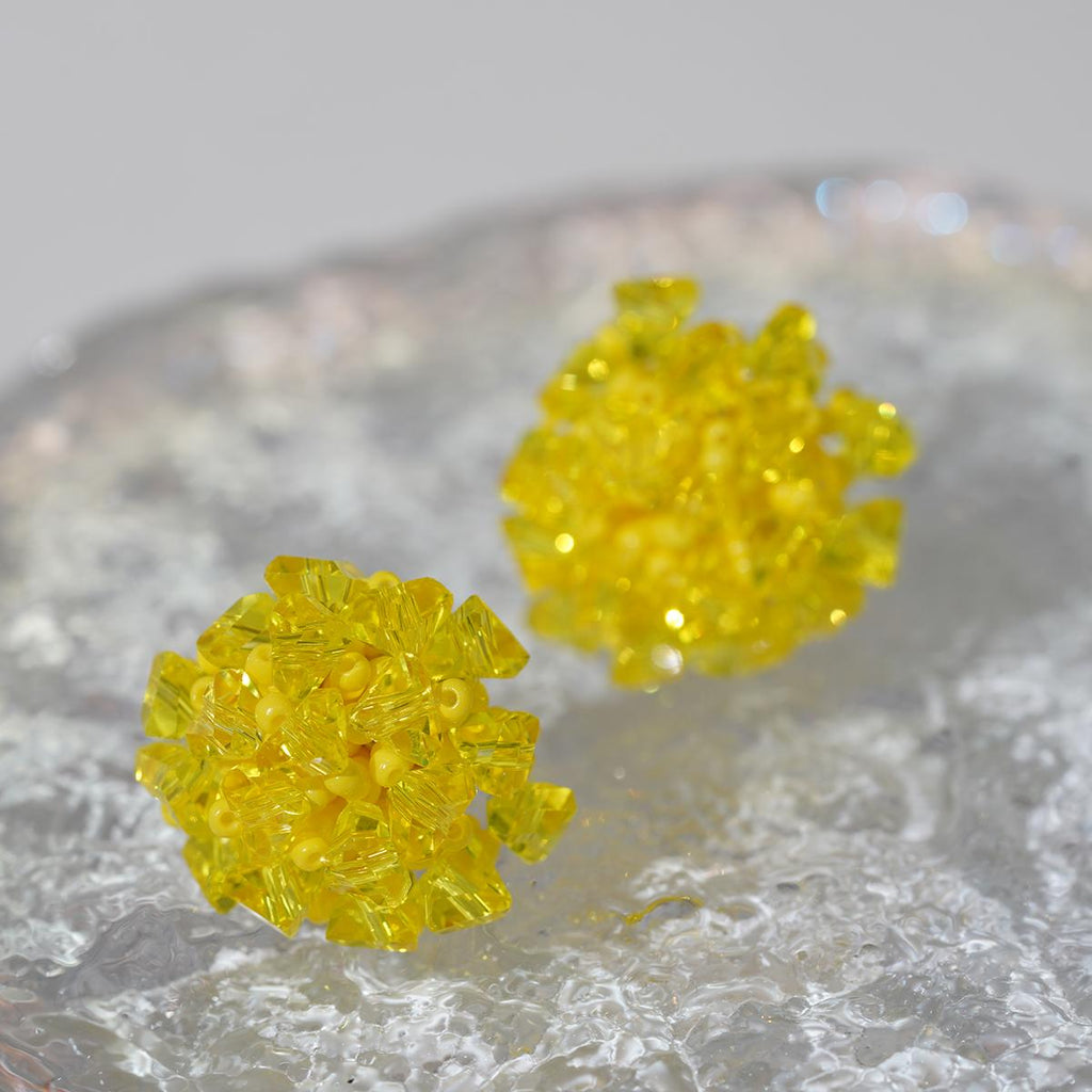 【Beaded Flower Stud Earrings】Handmade 3D Cluster Earrings (Pink/Blue/Yellow/White),Casual Style